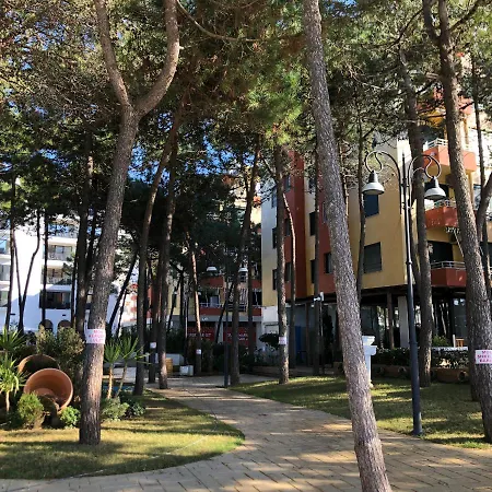Lily Golem (Tirana)